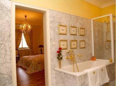 Bastgen Bed & Breakfast Hotell Wittlich Exteriör bild